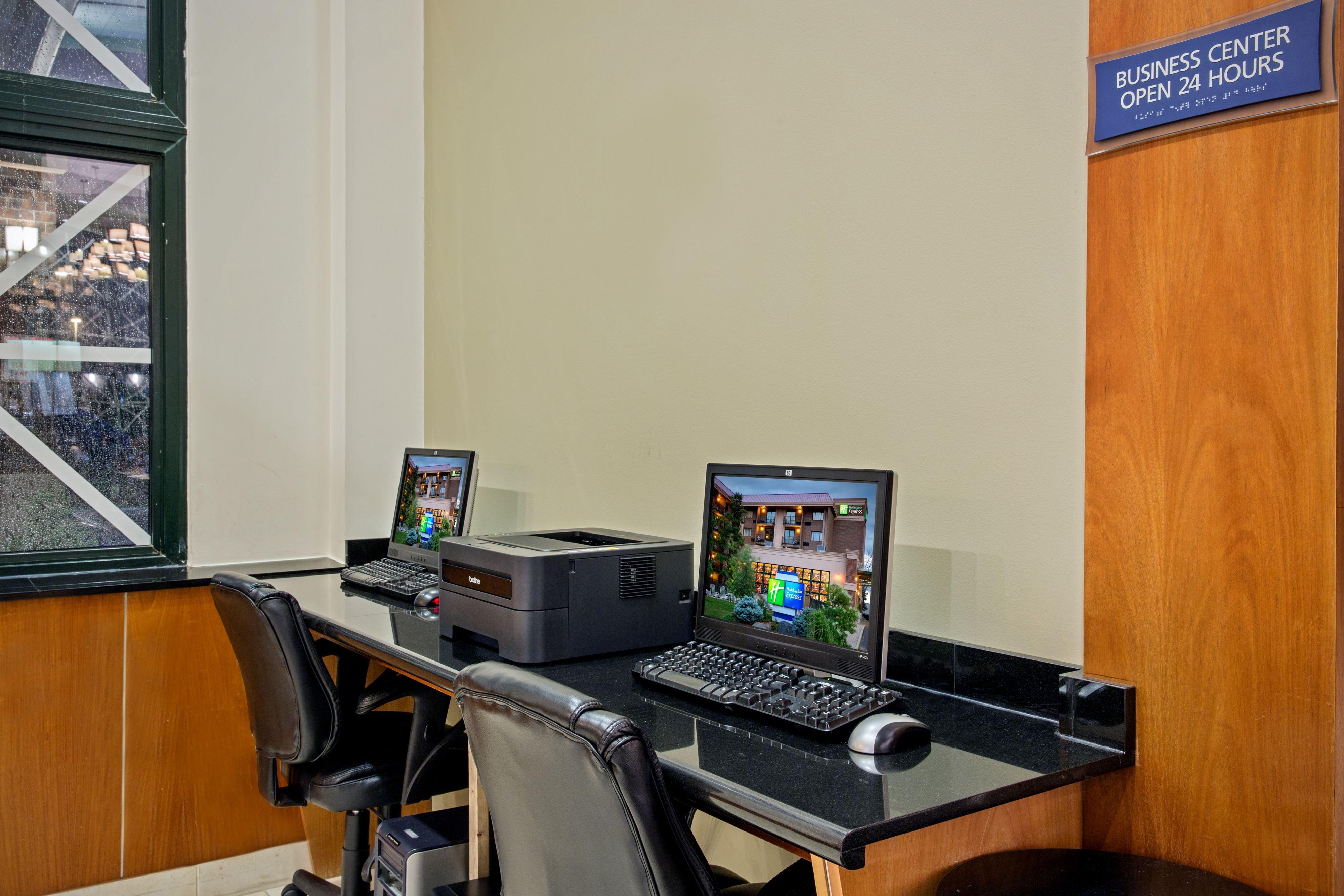 Holiday Inn Express Schaumburg-Rolling Meadows By Ihg מראה חיצוני תמונה