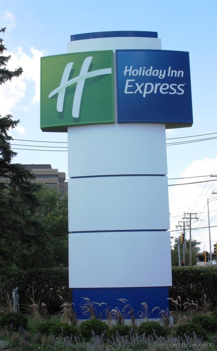 Holiday Inn Express Schaumburg-Rolling Meadows By Ihg מראה חיצוני תמונה
